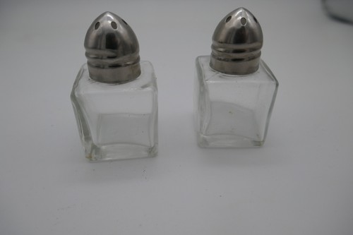 Vintage small square glass - small,