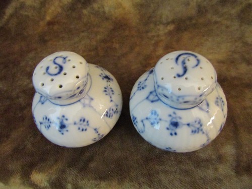 Royal copenhagen salt - royal,