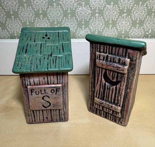 Vtg outhouse salt pepper - vtg,
