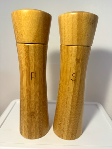 Wood manual salt pepper - wood,