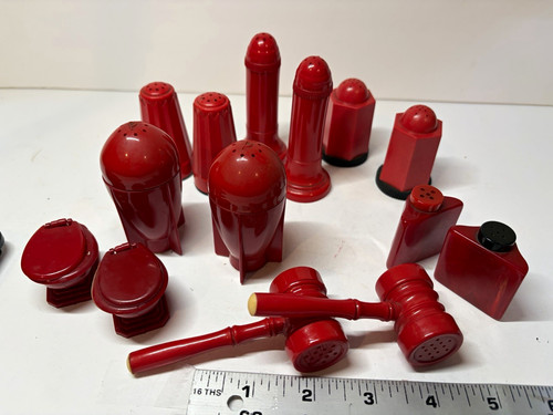 Vintage plastic novelty - salt, &