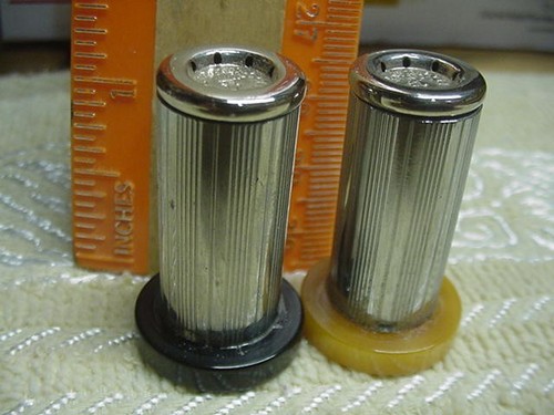 Small vintage salt pepper - salt/pepper, s&p